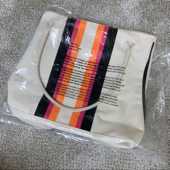 Beige Large Tote Bag - Picture 8 of 8